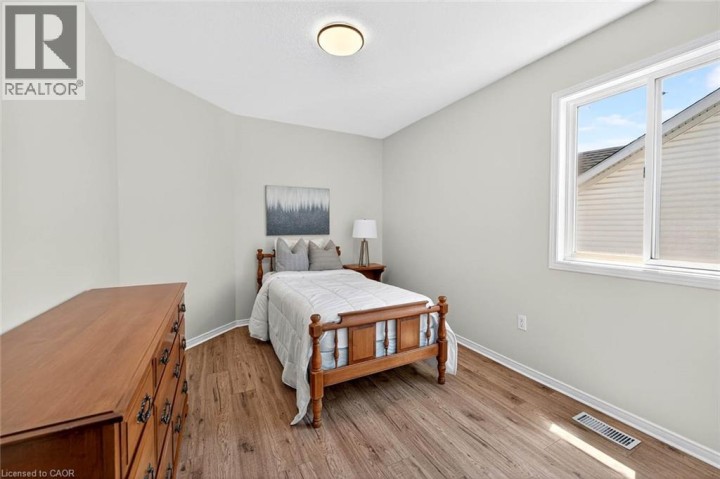 Photo 25 at 28 Calvin Court, Cambridge