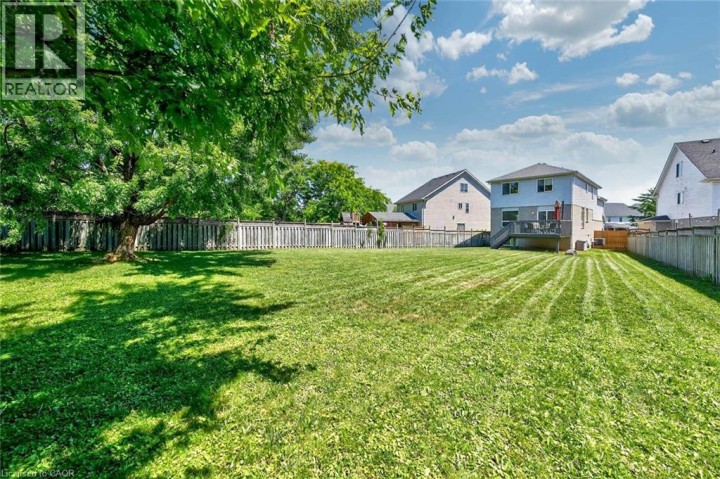 Photo 35 at 28 Calvin Court, Cambridge