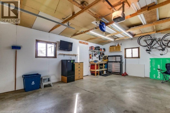 Photo 4 at 97 Seventh Avenue, Brantford