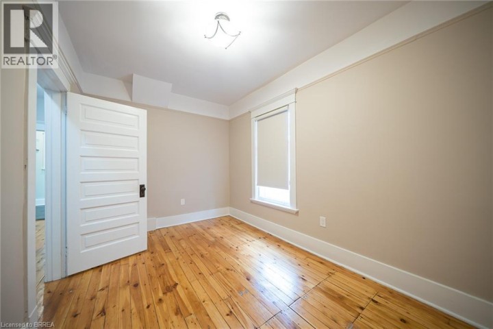 Photo 30 at 8 William Street, Brantford