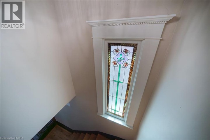 Photo 33 at 8 William Street, Brantford