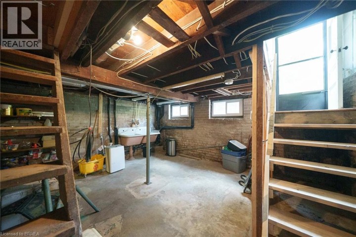 Photo 39 at 8 William Street, Brantford