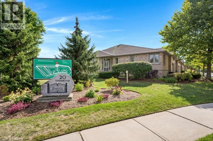 Photo 2 at 20 ISHERWOOD Avenue 99, Cambridge