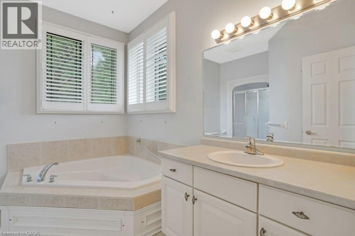 Photo 20 at 20 ISHERWOOD Avenue 99, Cambridge