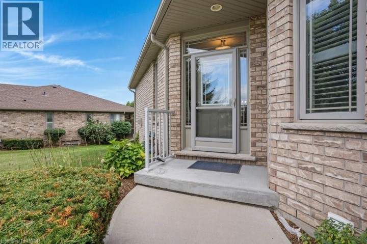 Photo 6 at 20 ISHERWOOD Avenue 99, Cambridge