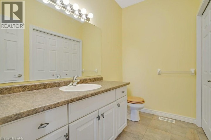 Photo 21 at 20 ISHERWOOD Avenue 99, Cambridge