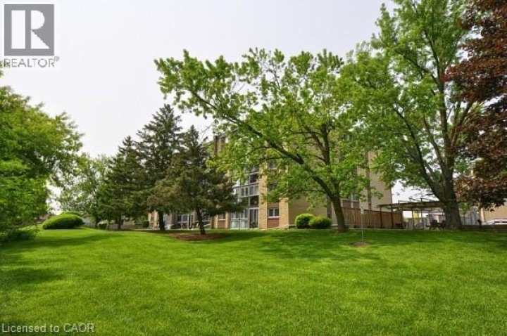 Photo 7 at 400 CHAMPLAIN Boulevard 404, Cambridge