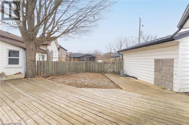 Photo 13 at 19 - B Creeden Street, Innerkip, Woodstock Photo 13 at 19 - B Creeden Street, Innerkip, Woodstock