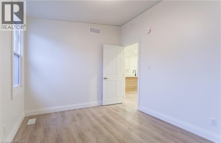 Photo 11 at 19 - A Creeden Street, Innerkip, Woodstock Photo 11 at 19 - A Creeden Street, Innerkip, Woodstock