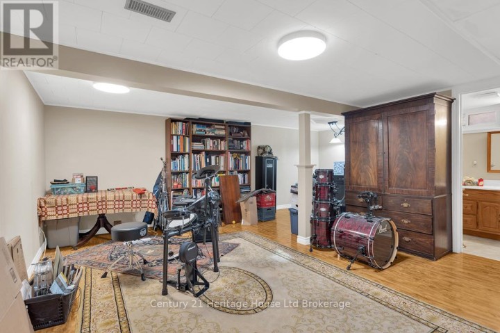 Photo 13 at 84 Denrich Avenue, Tillsonburg Photo 13 at 84 Denrich Avenue, Tillsonburg