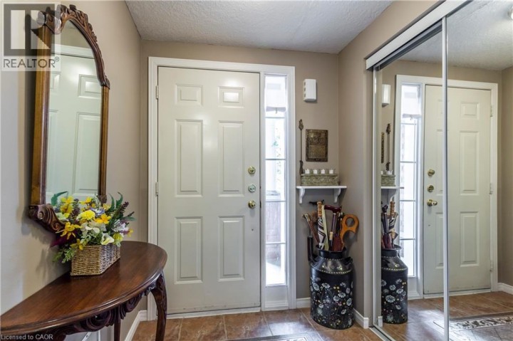 Photo 3 at 13 Ferncliffe Street, Cambridge