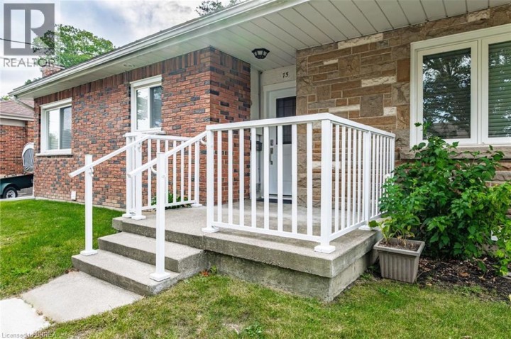 Photo 4 at 75 Henderson Avenue, Brantford
