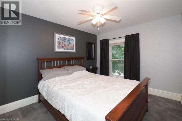 Photo 23 at 442 Lowther Street S, Cambridge