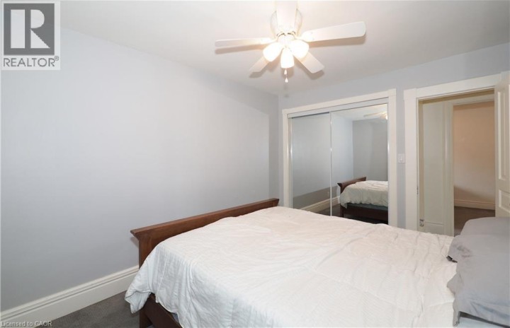 Photo 25 at 442 Lowther Street S, Cambridge