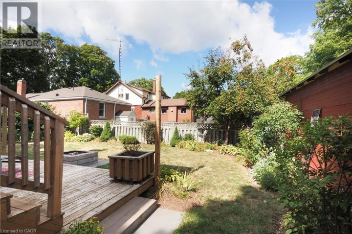 Photo 39 at 442 Lowther Street S, Cambridge