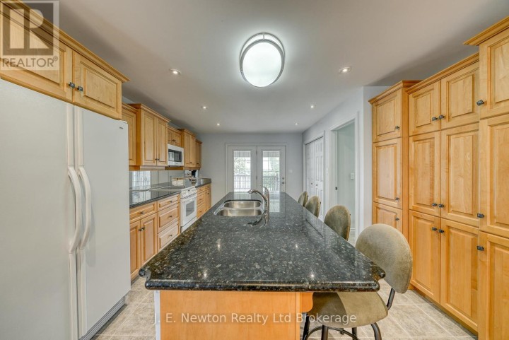 Photo 16 at 356 Broadway Street, Tillsonburg Photo 16 at 356 Broadway Street, Tillsonburg