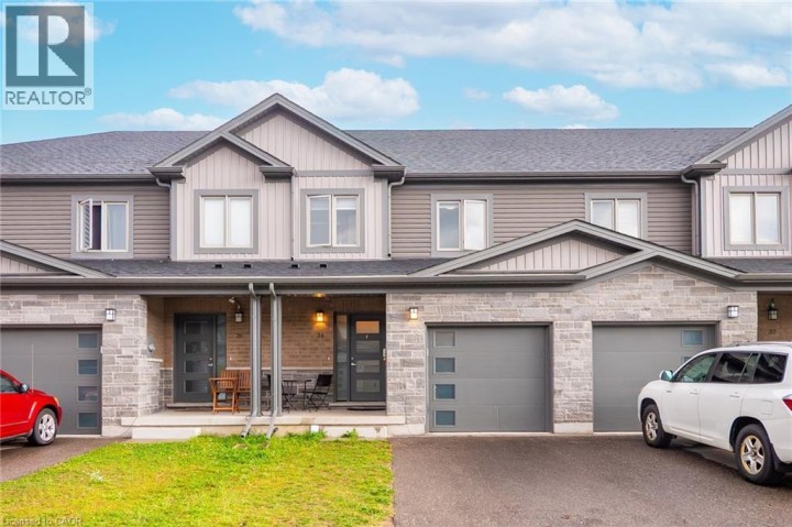 Photo 4 at 34 Nieson Street, Cambridge