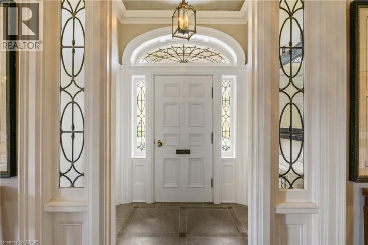 Photo 4 at 33 Salisbury Avenue, Cambridge