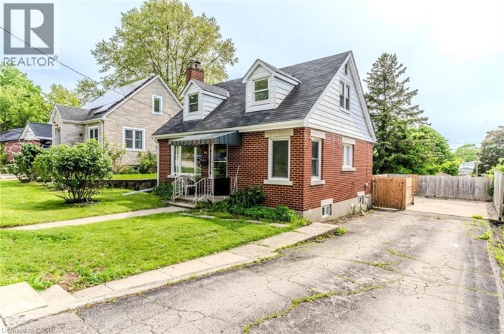 Photo 2 at 94 Beech Avenue, Cambridge