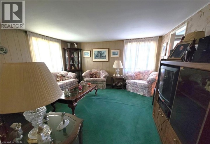 Photo 15 at 111 Riverbank Drive N, Cambridge