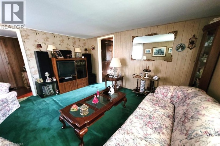 Photo 17 at 111 Riverbank Drive N, Cambridge