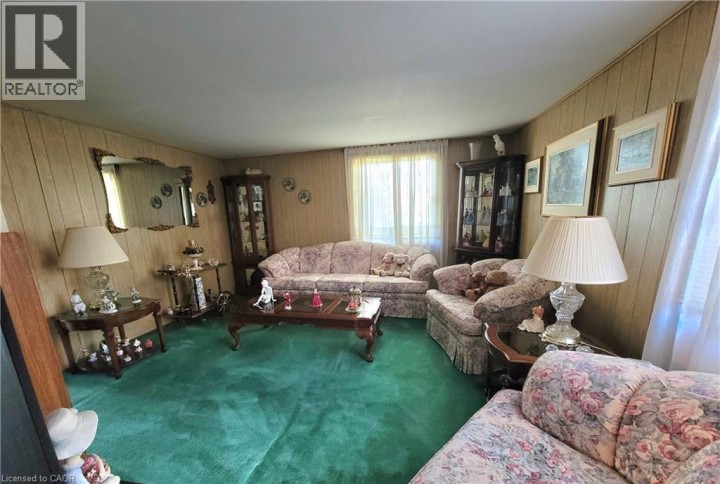 Photo 18 at 111 Riverbank Drive N, Cambridge