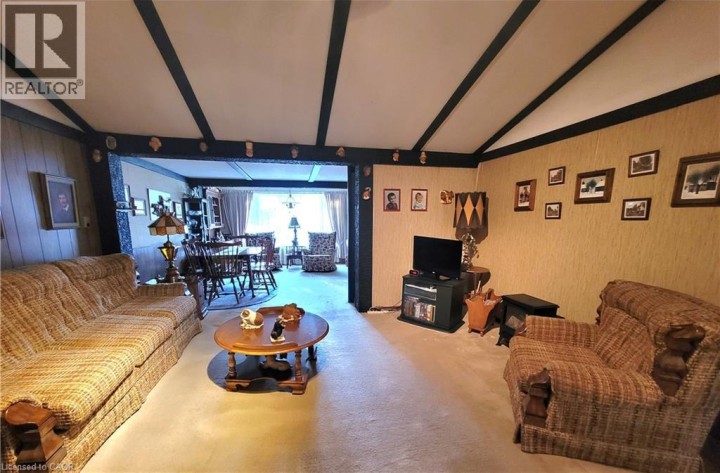 Photo 19 at 111 Riverbank Drive N, Cambridge