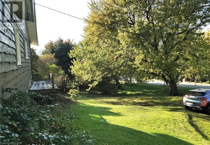 Photo 39 at 111 Riverbank Drive N, Cambridge