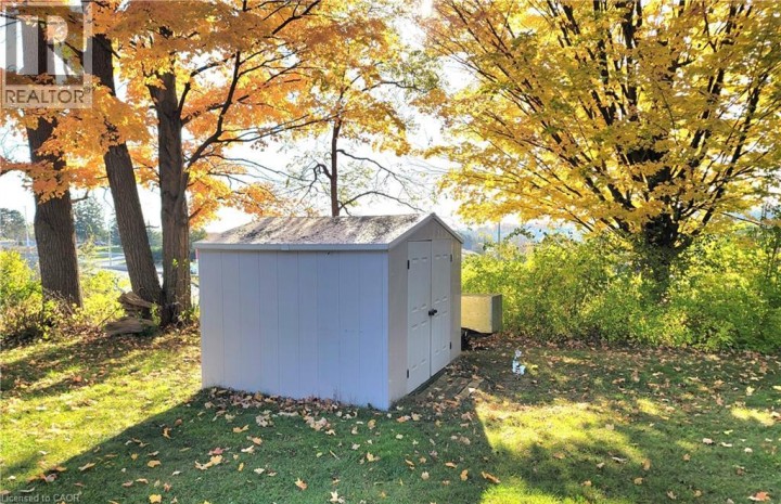 Photo 44 at 111 Riverbank Drive N, Cambridge