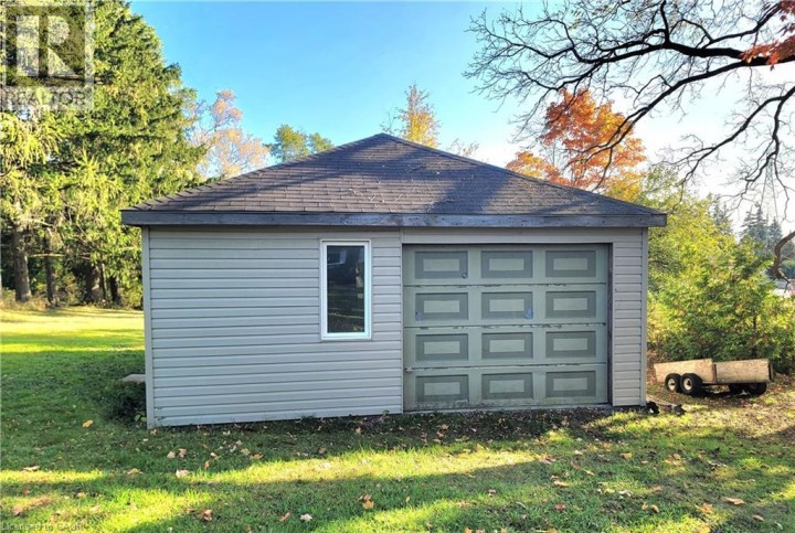 Photo 5 at 111 Riverbank Drive N, Cambridge