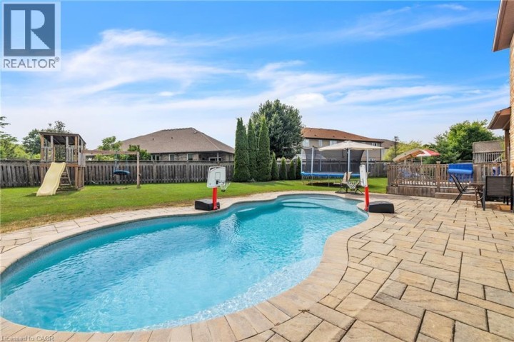 Photo 4 at 10 Westview Court, Woodstock