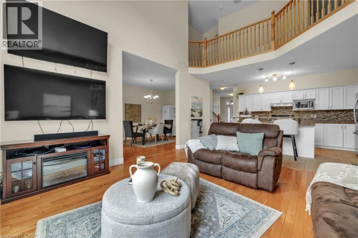 Photo 9 at 10 Westview Court, Woodstock