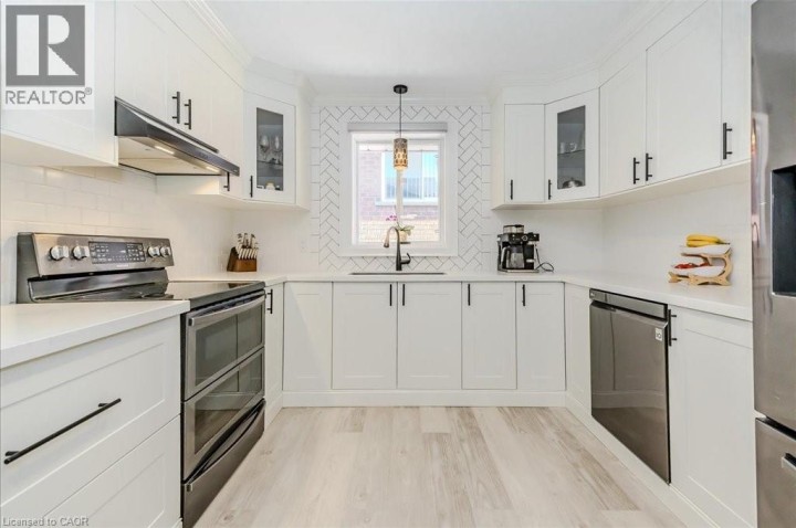 Photo 19 at 26 Lorraine Drive, Cambridge