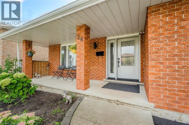 Photo 5 at 26 Lorraine Drive, Cambridge