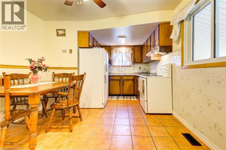 Photo 16 at 53 Moscrip Road, Cambridge