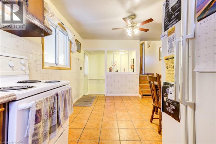 Photo 17 at 53 Moscrip Road, Cambridge