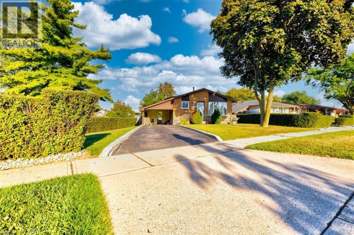 Photo 2 at 53 Moscrip Road, Cambridge