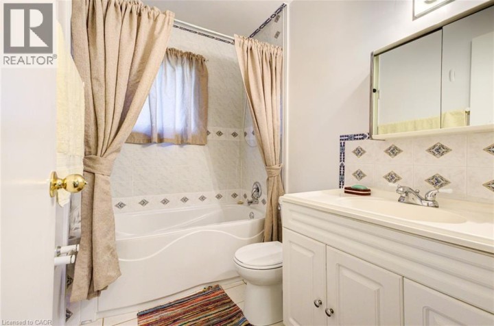 Photo 24 at 53 Moscrip Road, Cambridge