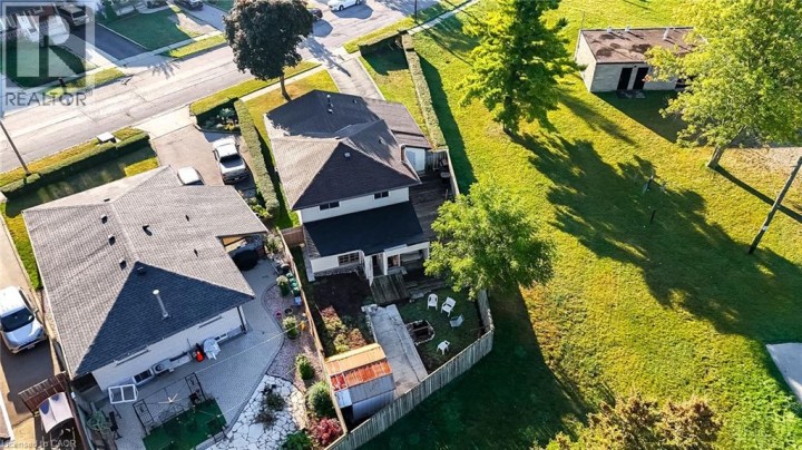 Photo 42 at 53 Moscrip Road, Cambridge