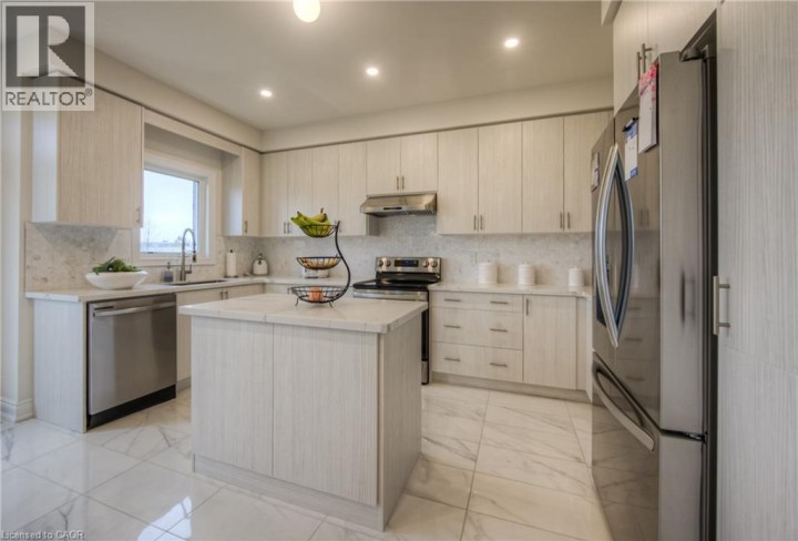 Photo 11 at 88 Bloomfield Crescent, Cambridge