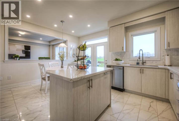 Photo 12 at 88 Bloomfield Crescent, Cambridge