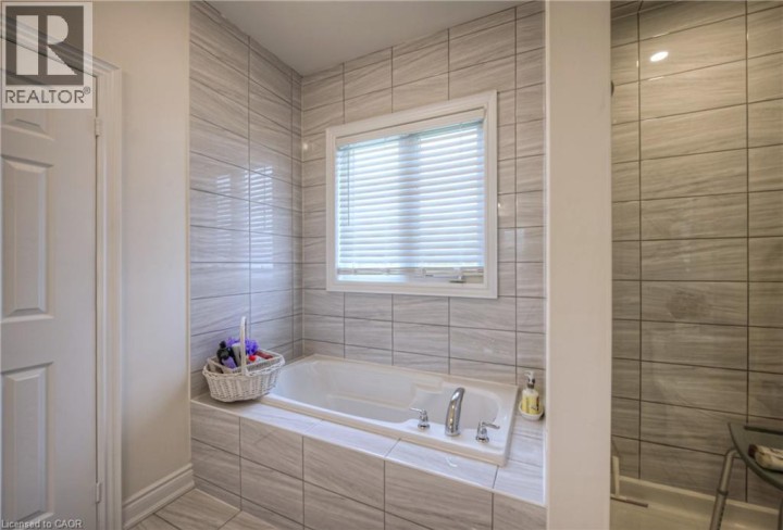 Photo 24 at 88 Bloomfield Crescent, Cambridge