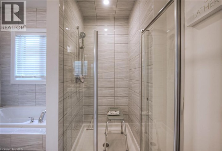 Photo 25 at 88 Bloomfield Crescent, Cambridge