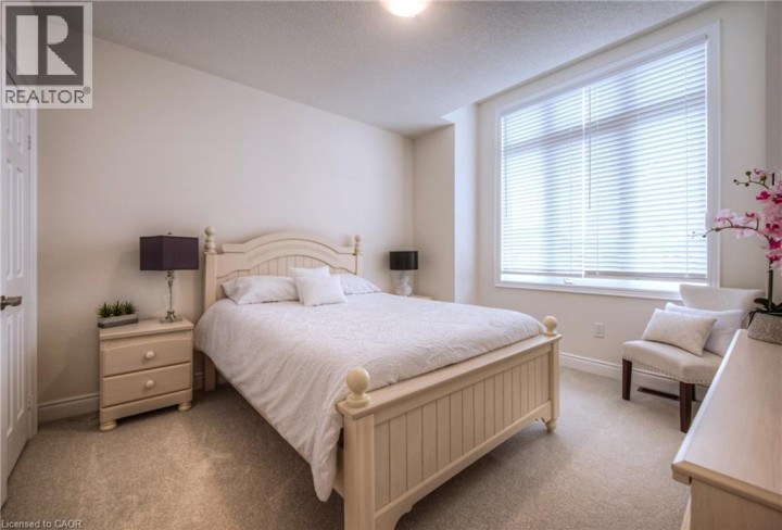 Photo 29 at 88 Bloomfield Crescent, Cambridge