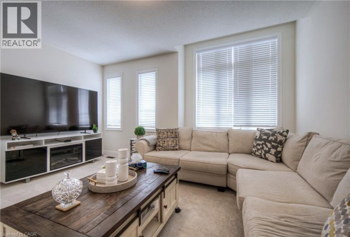 Photo 31 at 88 Bloomfield Crescent, Cambridge