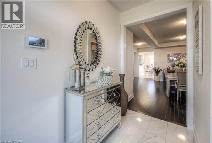 Photo 7 at 88 Bloomfield Crescent, Cambridge