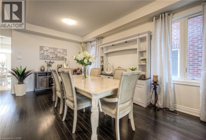 Photo 9 at 88 Bloomfield Crescent, Cambridge