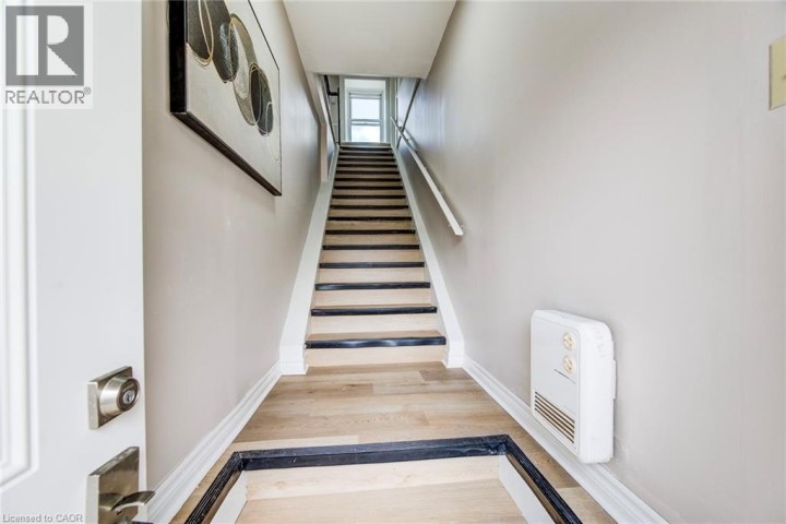 Photo 14 at 1331 King Street E, Cambridge