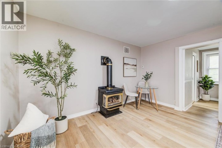 Photo 5 at 1331 King Street E, Cambridge