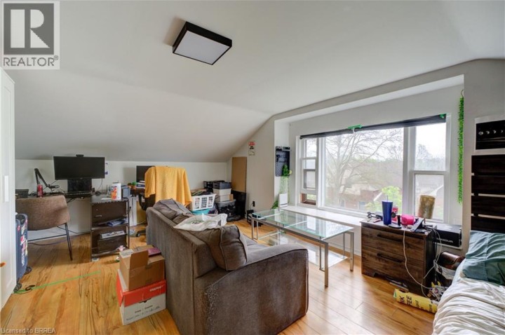 Photo 18 at 220 Nelson Street, Brantford